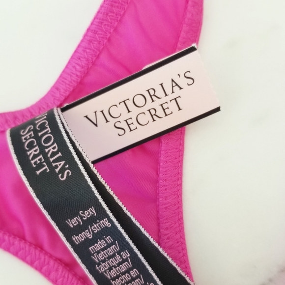 Victoria's Secret Very Sexy Rhinestone Crystal Shine Strap PINK Thong Panty NWT - Picture 8 of 12